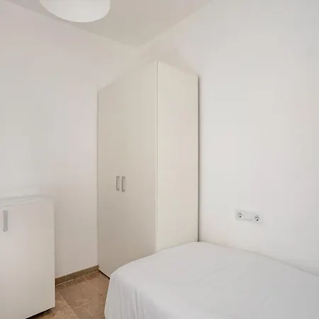شقة Oasis Fenals, Espectacular Terraza 90m, 3 Habitaciones, Piscina Y Parking Privado